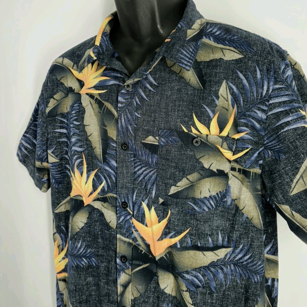 QUICKSILVER Edition Mens Size Medium Hawaiian Shirt Surf Tropical Vacation